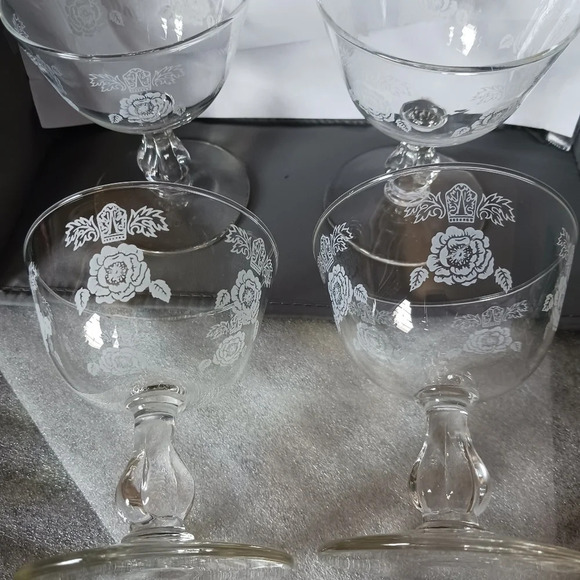 -Homer laughlin china glassware set of 4 - Picture 7 of 8